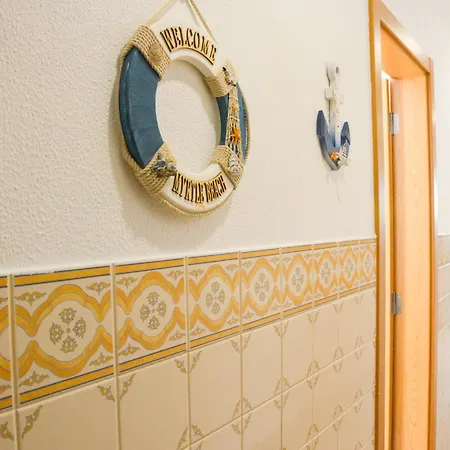 Casa Estrela Do Mar - Lovely House, 3 Min Walk To The Sesimbra