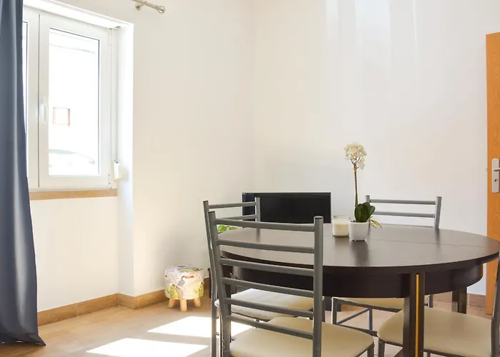 アパート Casa Estrela Do Mar - Lovely House, 3 Min Walk To The