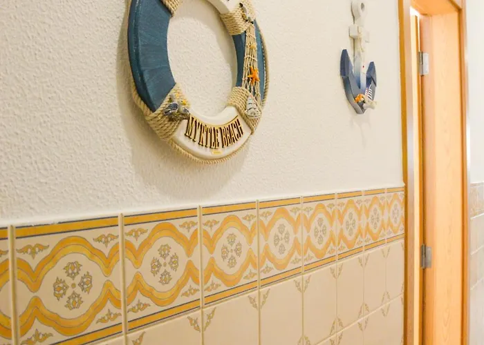 Casa Estrela Do Mar - Lovely House, 3 Min Walk To The Sesimbra